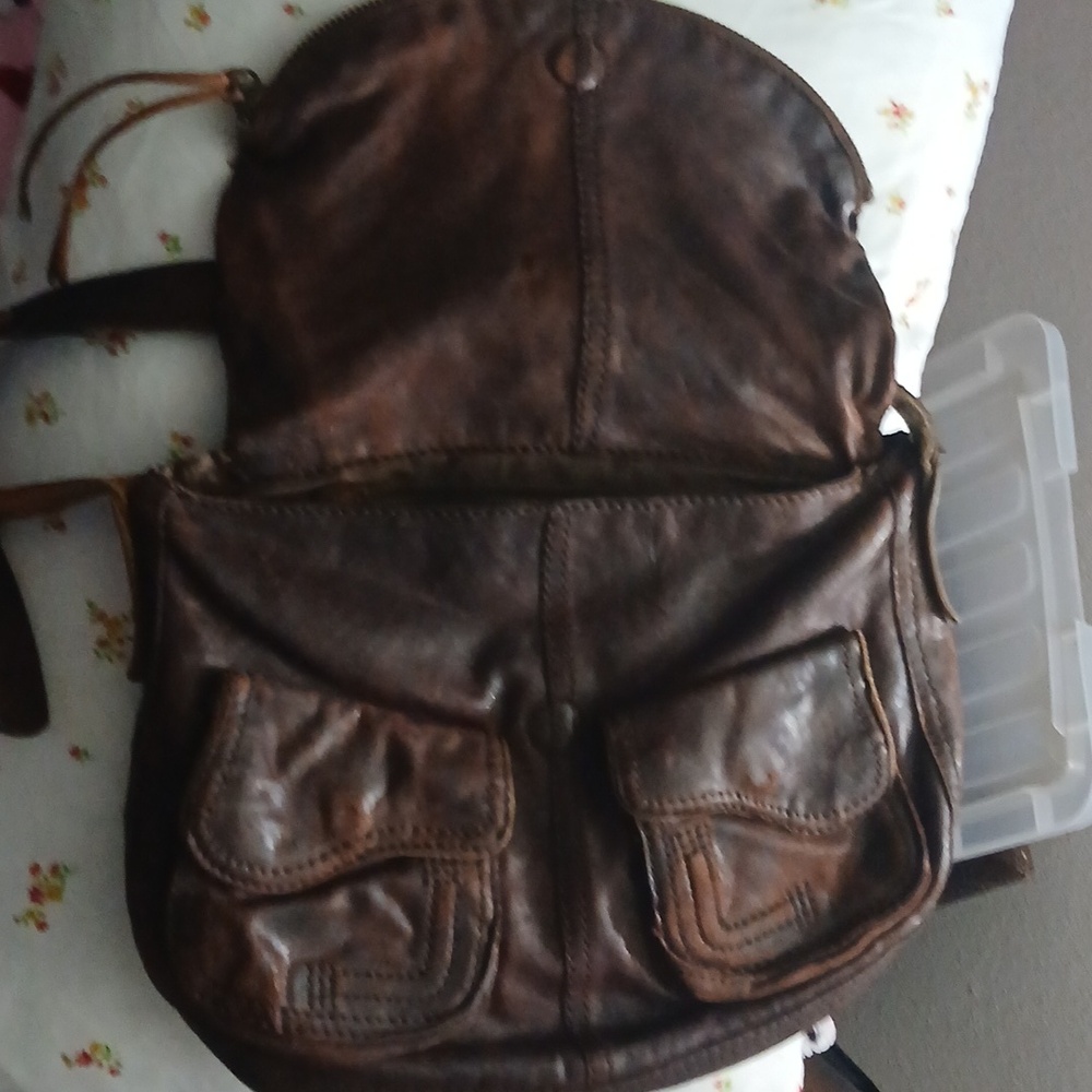 Lucky Brand "Stash" Bag Pre-owned Distressed Chunky Leather - Picture 6 of 16